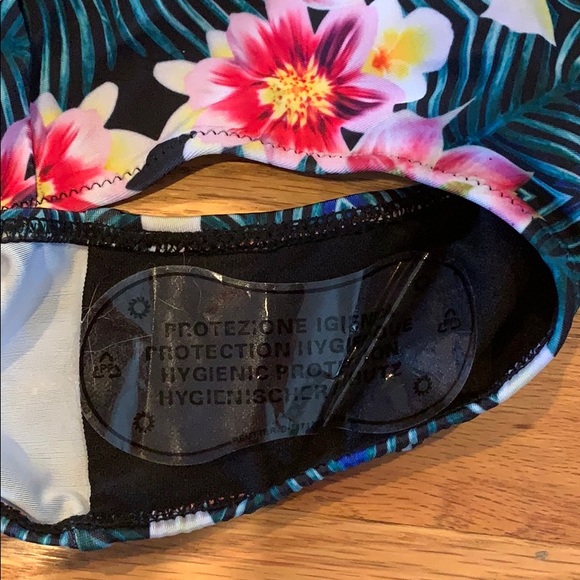 Zaful lace Panel Floral One Piece NWT - Picture 5 of 8